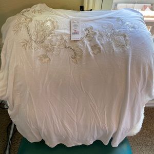 White House Black Market embellished embroidered cap sleeve shirt